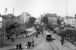 800px-Alte_Geestebrücke_-_Bremerhaven_-_1895